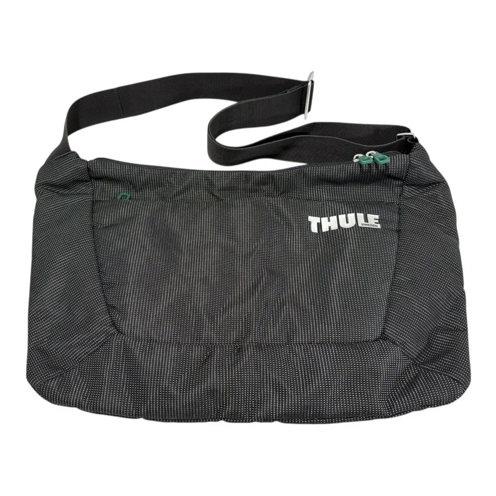 Thule Black‎ and Gray Men's Messenger Bag